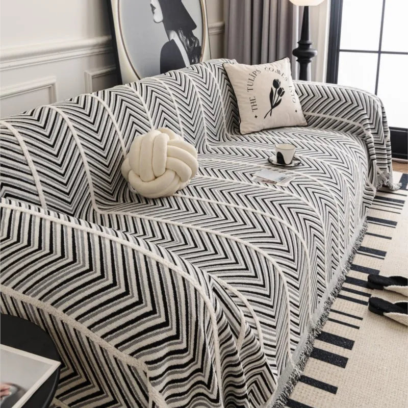 All-Season Chenille Sofa Cover Slipcover Cat Scratch Resistant Dustproof Sofa Cushion Universal Wavy Pattern Sofa Blanket Mats